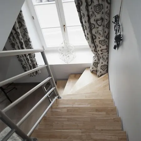 Bed & Breakfast D'hotes - L'ecurie 4*