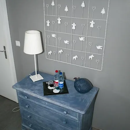 D'hotes - L'ecurie Bed & Breakfast 4*